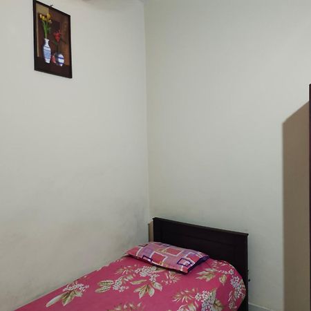 Malabar Residency Hotel Perintalmanna Bilik gambar