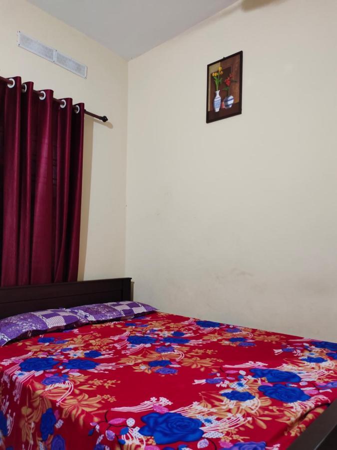 Malabar Residency Hotel Perintalmanna Bilik gambar
