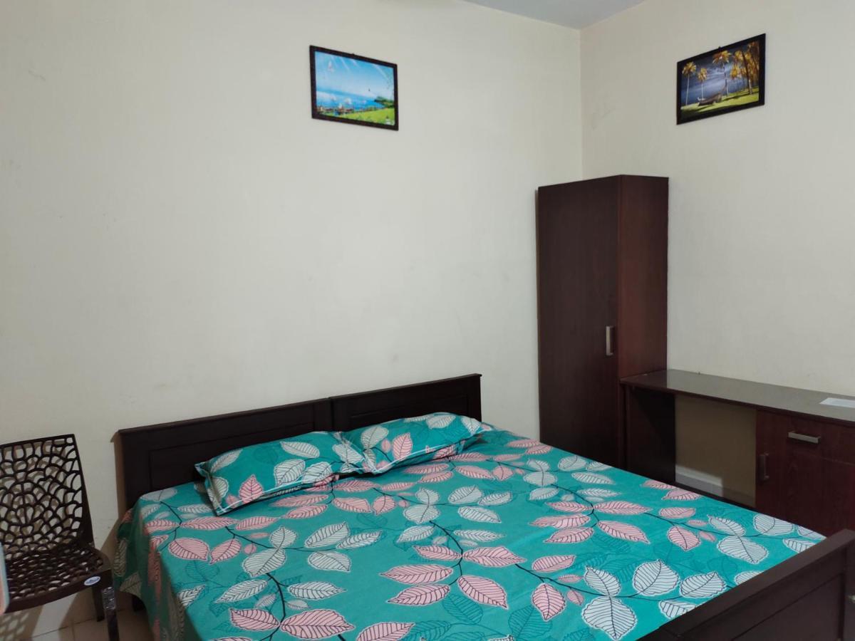 Malabar Residency Hotel Perintalmanna Bilik gambar