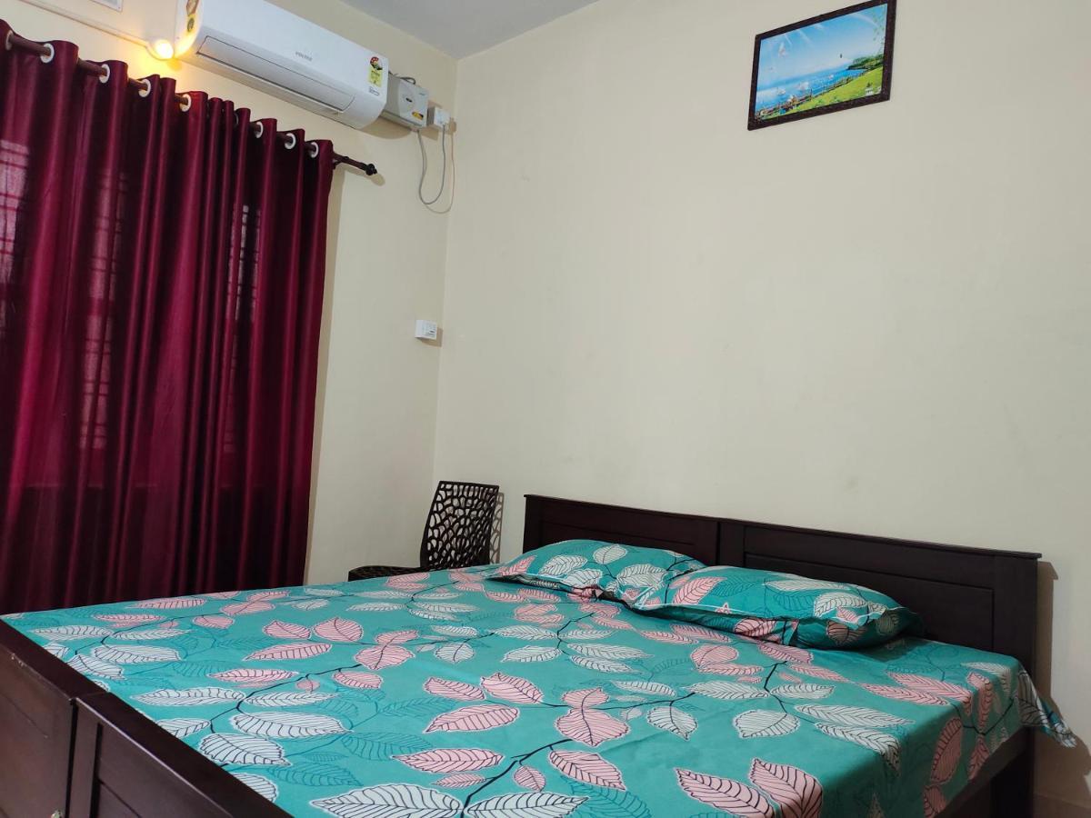 Malabar Residency Hotel Perintalmanna Bilik gambar