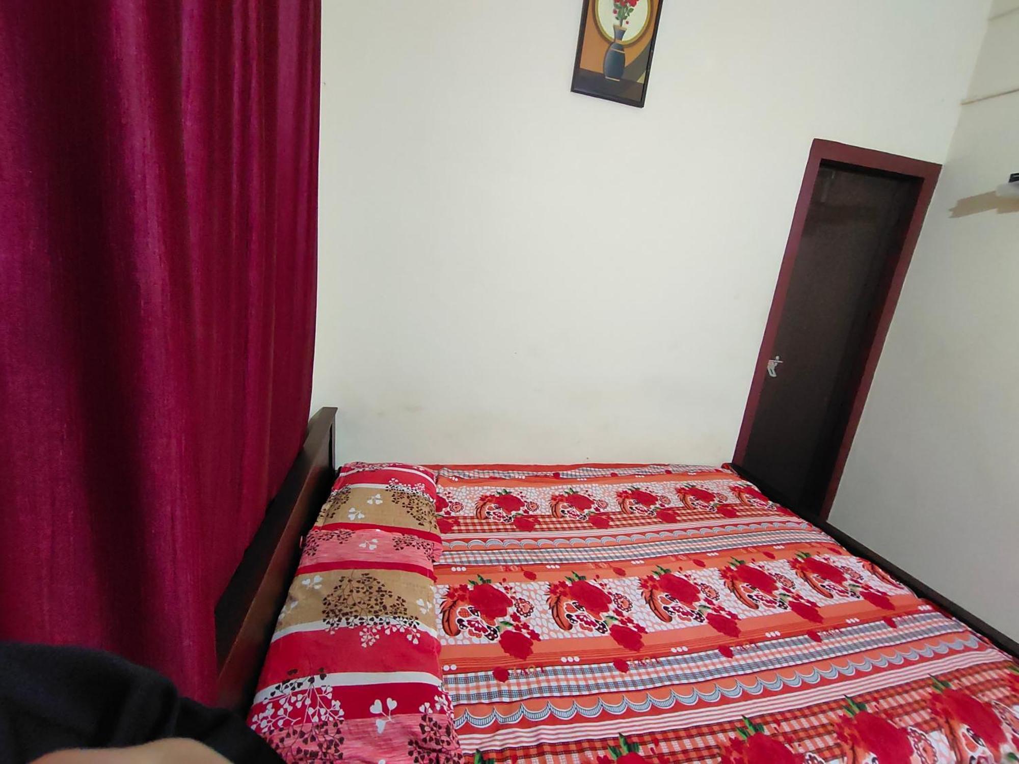 Malabar Residency Hotel Perintalmanna Bilik gambar